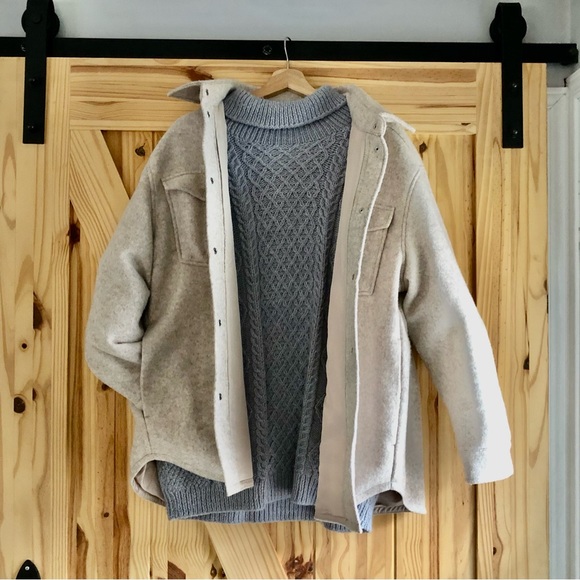 Vintage Oversized Hand knit Sweater. Medium/Large. - Picture 2 of 3